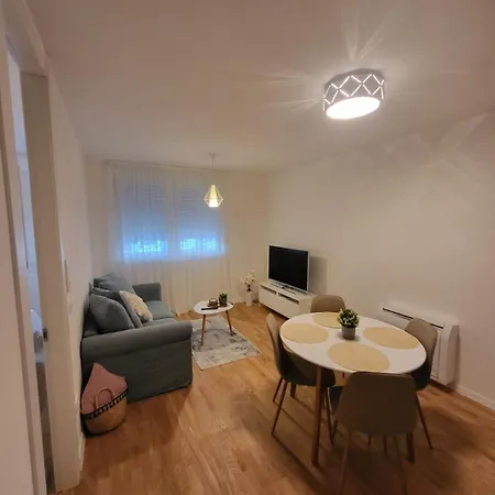 Apartment Antea With Free Parking